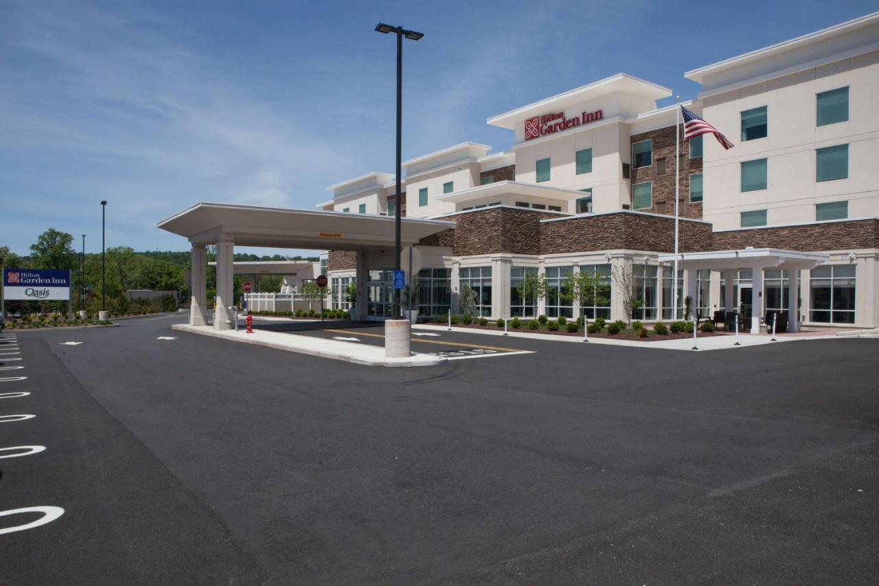 Hilton Garden Inn Springfield Exterior photo